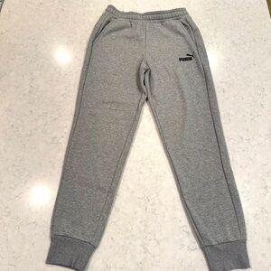 NWT Puma Men's Medium Gray Joggers Sweatpants w/ Pockets Bottoms Athletic Comfy